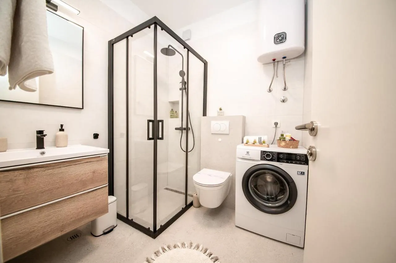 Luxury Maraschino Apartments Zadar 0*,